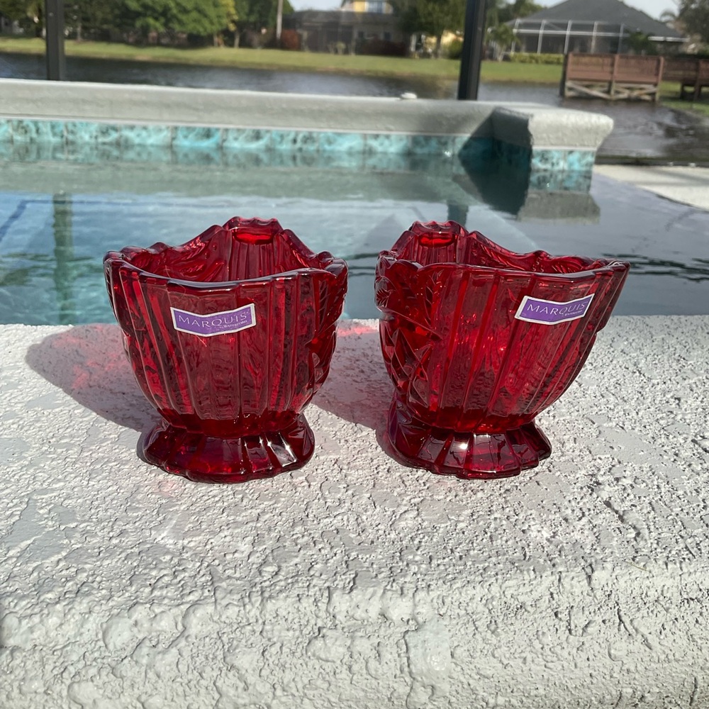 Marquis by Waterford crystal red sleigh candy dish
